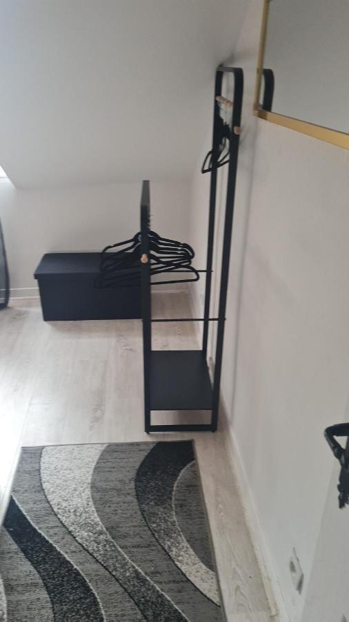 Cosy Sm Apartment Bois-Colombes Exterior photo